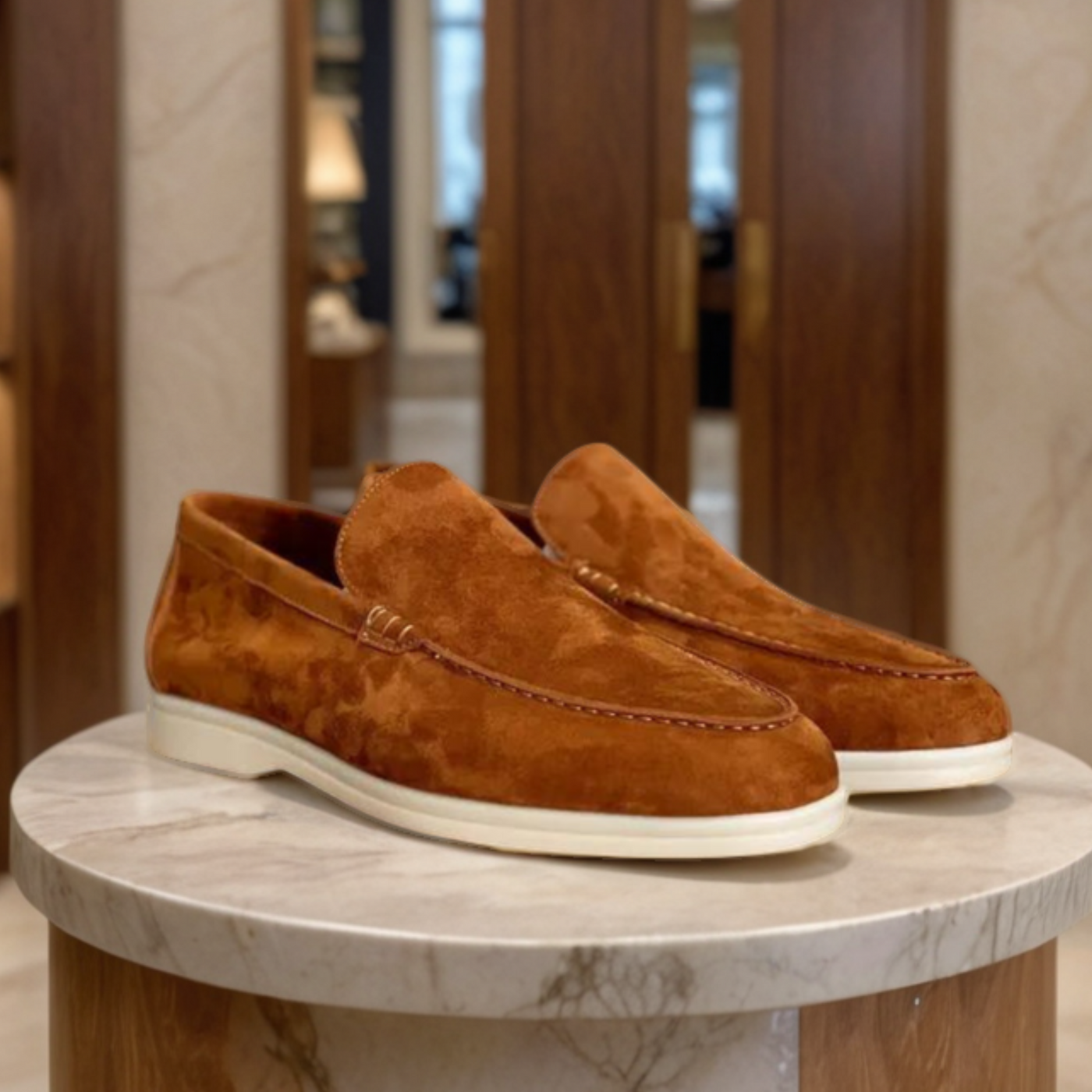Léone™ | Elegante Lærsko