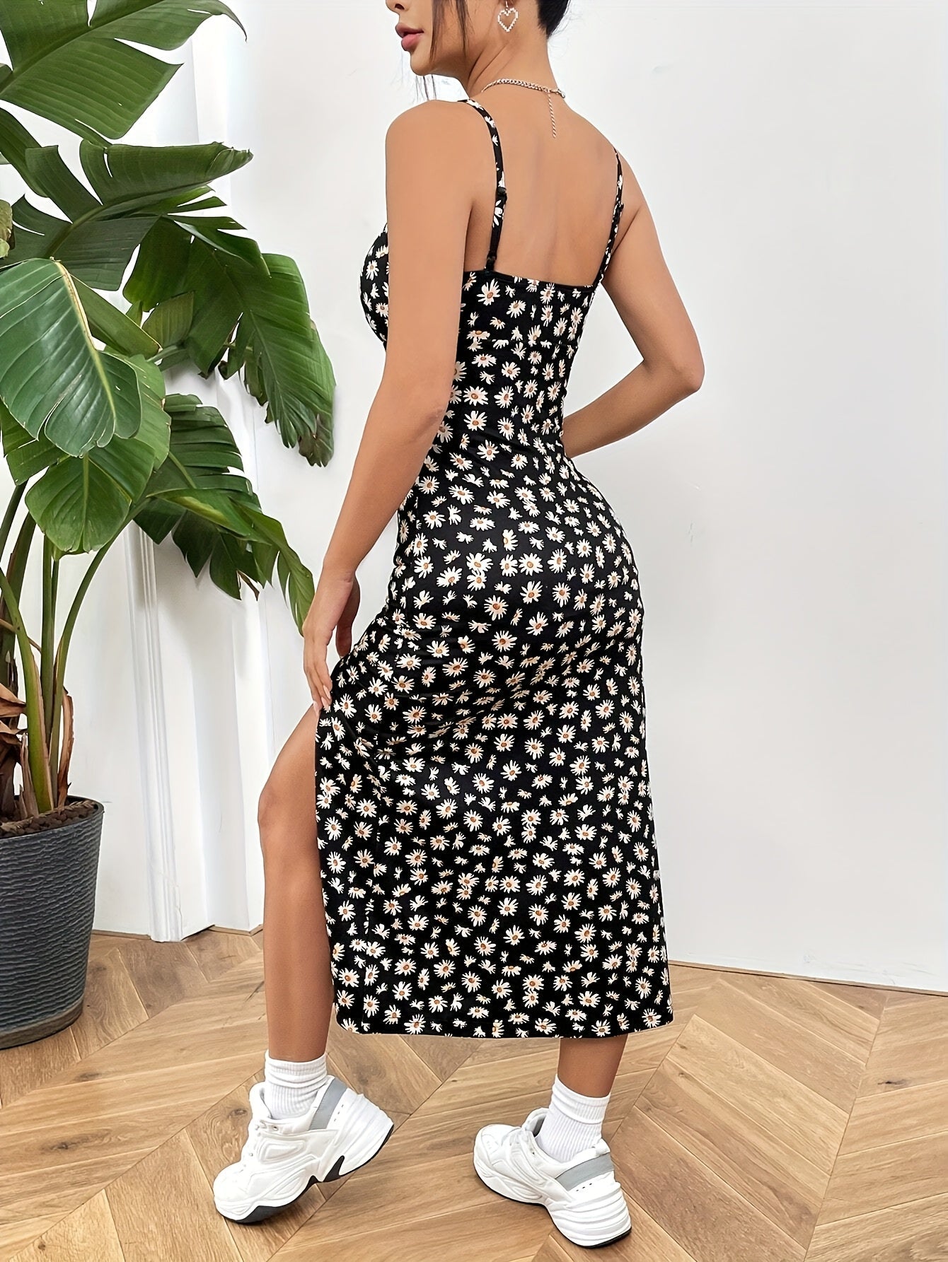 Liora™ | Elegant Minimal-Kjole