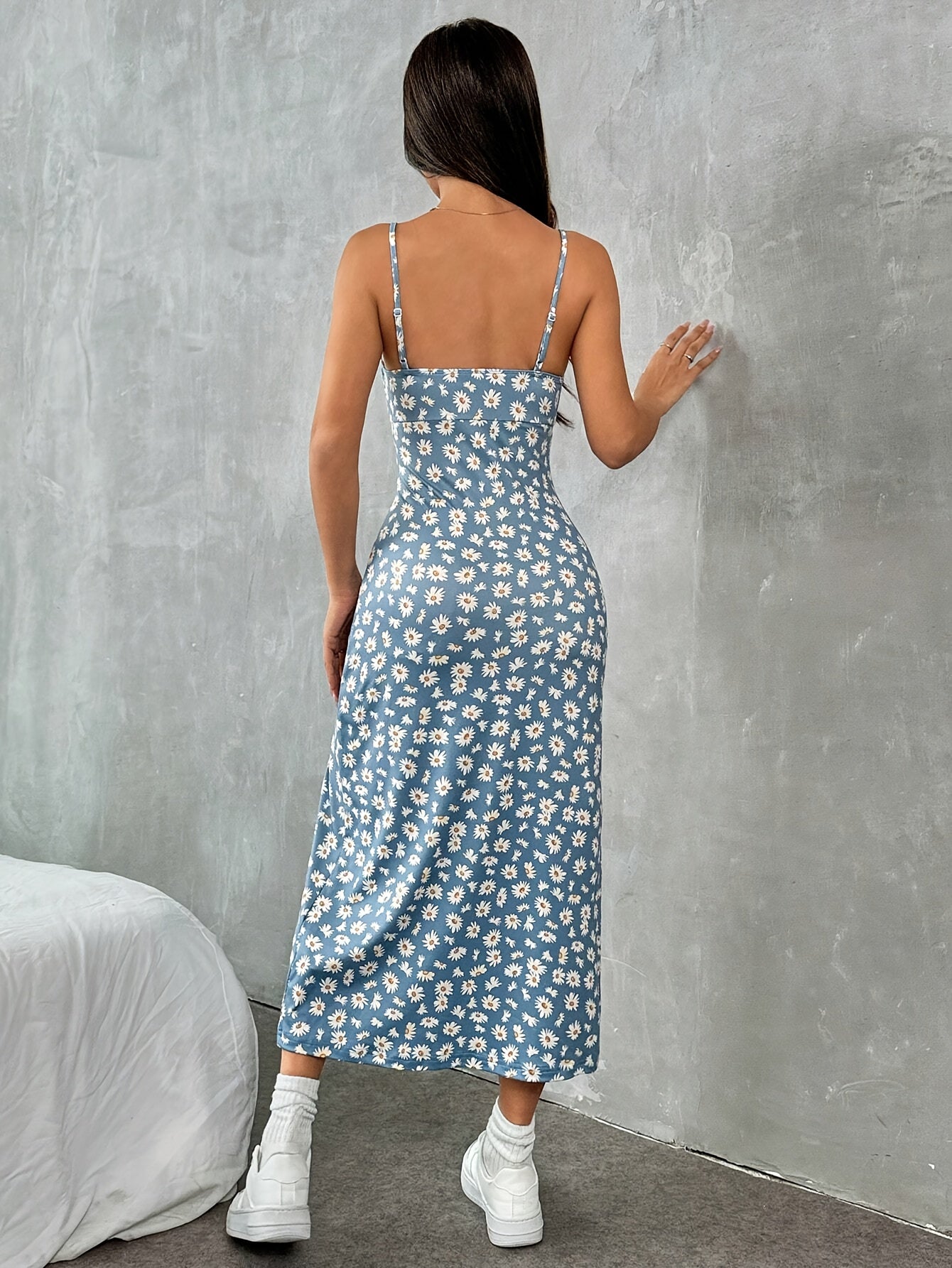 Liora™ | Elegant Minimal-Kjole