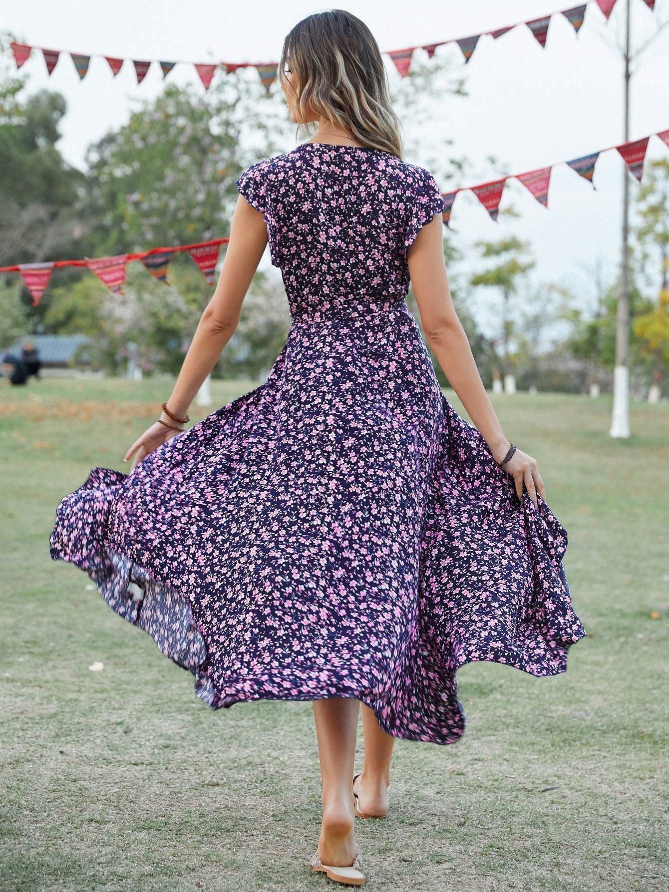 Anouk™ | Elegant Blomsterkjole