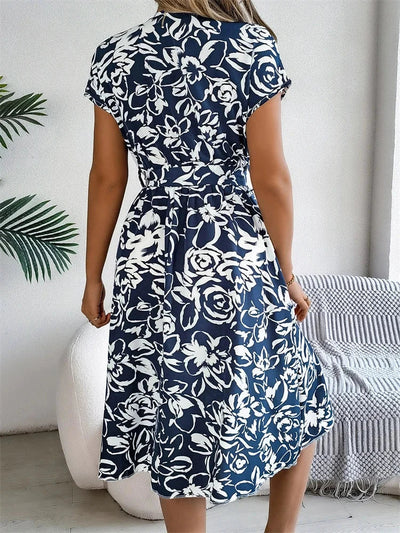 Marta™ | Elegant V-halskjole
