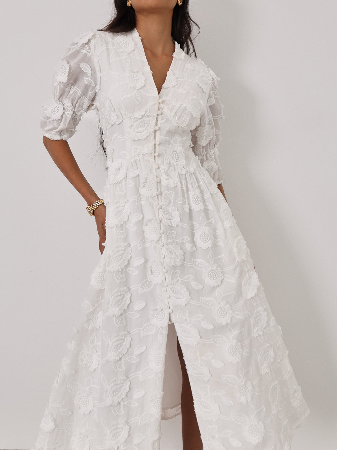 Sienna™ | Elegante Broderte Kjole
