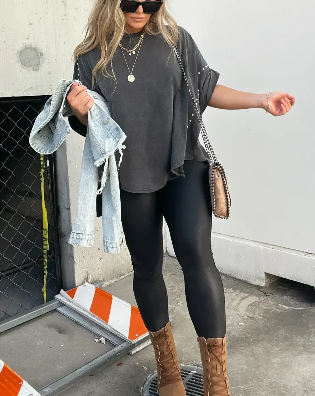 Bella™ | Oversized T-skjorte med uttalelsesdetaljer