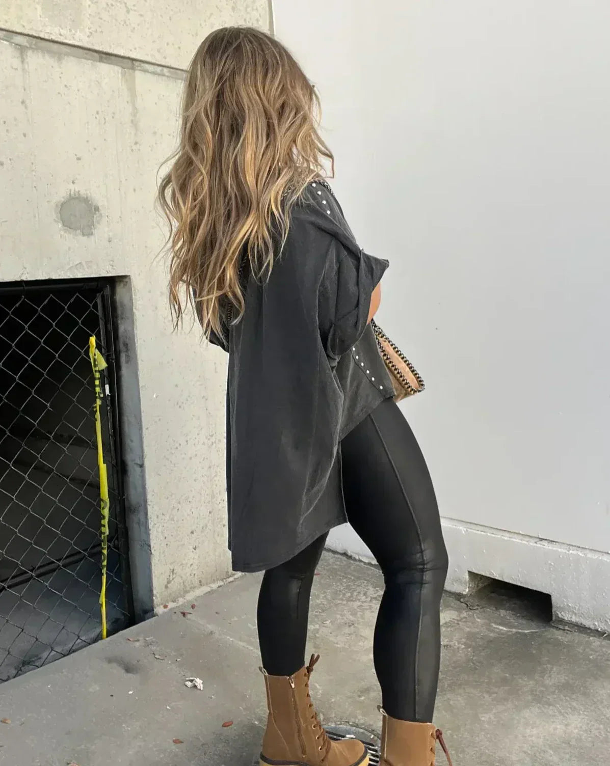 Bella™ | Oversized T-skjorte med uttalelsesdetaljer