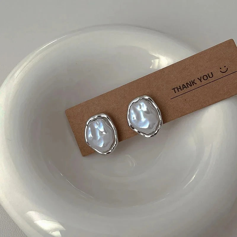 Agnes™ | Chic Pearl Earrings by Carmen