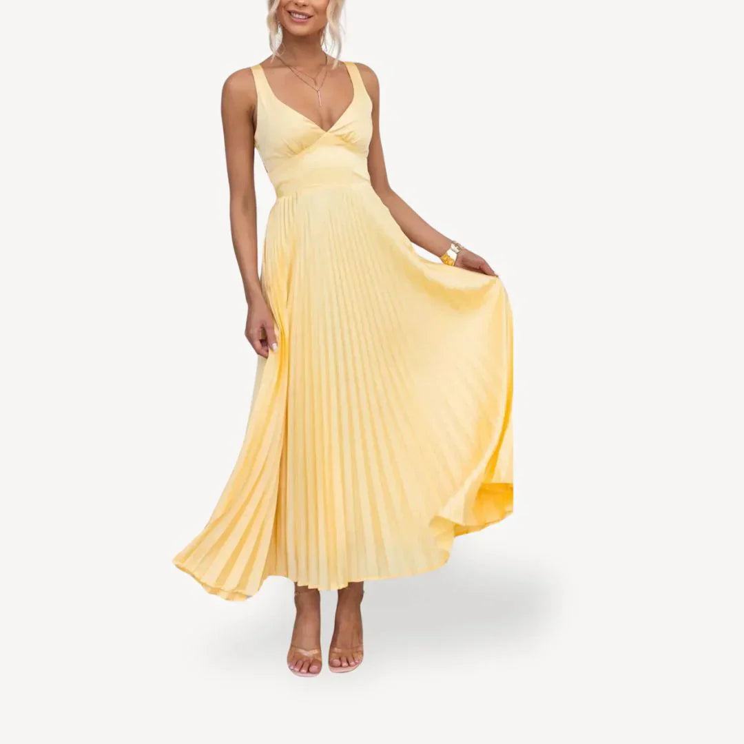 Esmea™ | Elegant Faltende Kjole