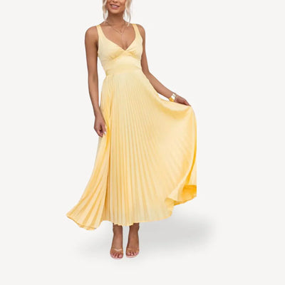 Esmea™ | Elegant Faltende Kjole
